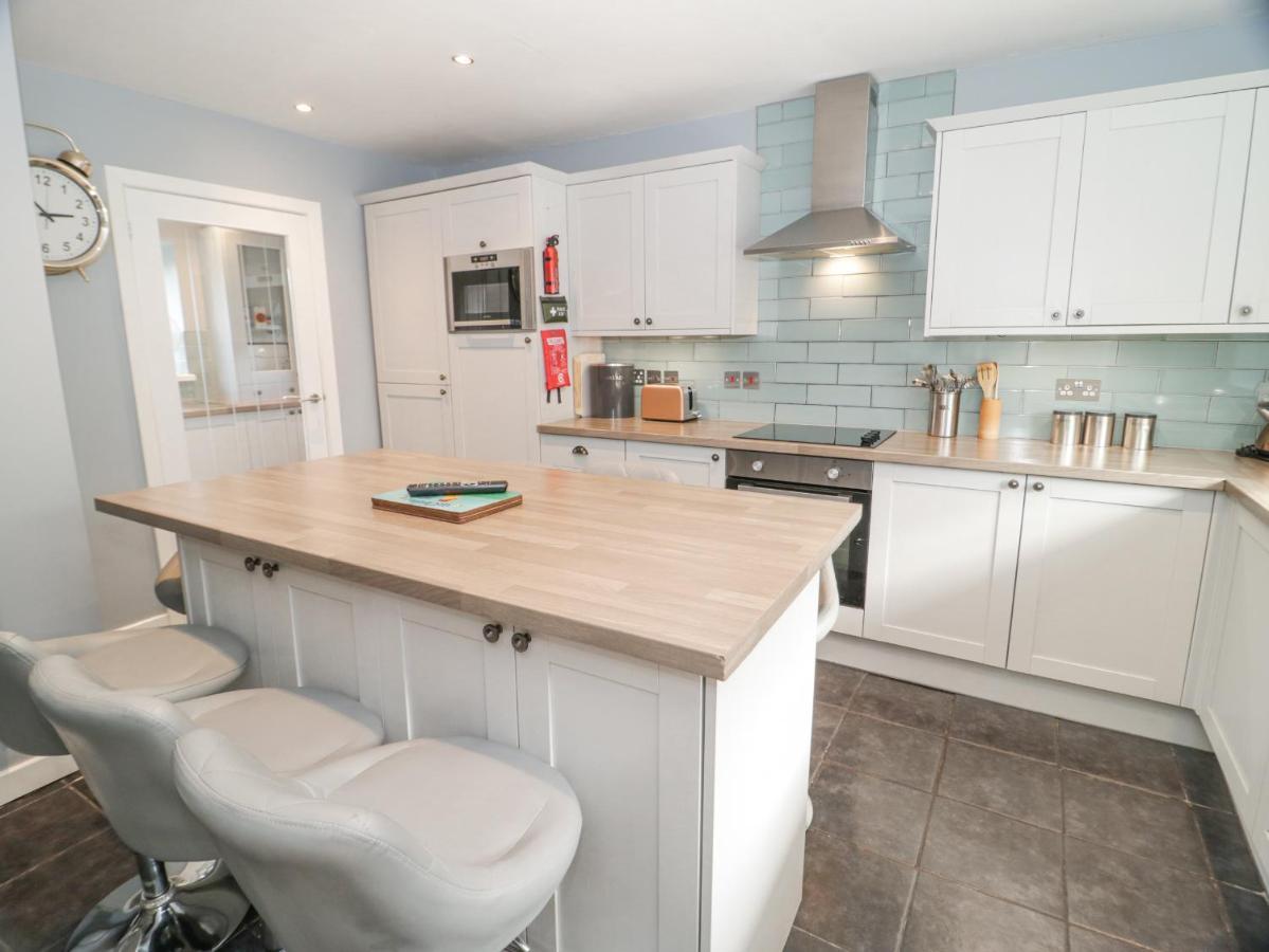 Hunters Cottage Benllech Bagian luar foto