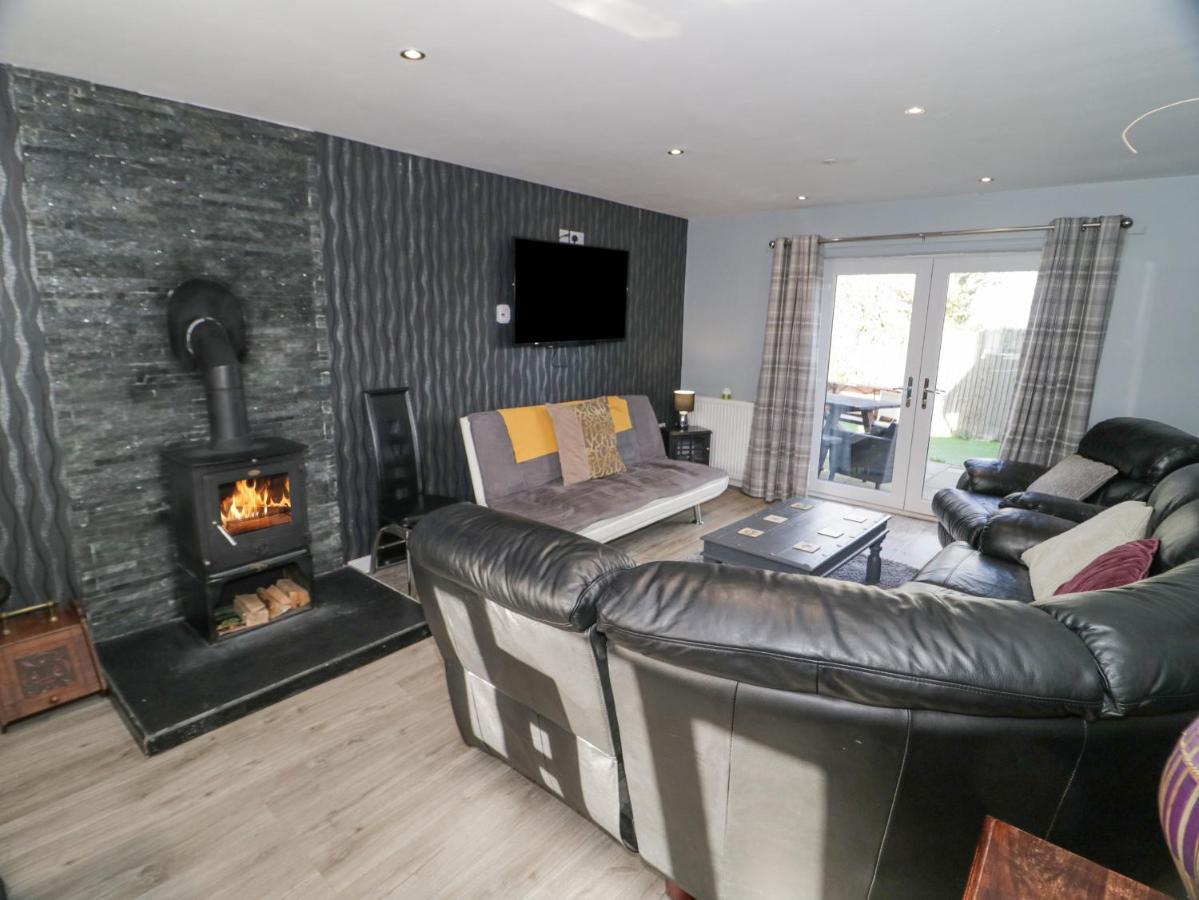 Hunters Cottage Benllech Bagian luar foto